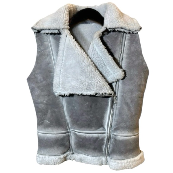 Nicole Jackets & Blazers - Grey Faux Shearling Sherpa Fleece Vest Asymmetrical Zipper Size Small by Nicole